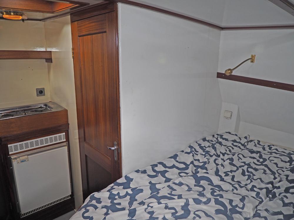 Cabin en avant, H&eacute;bergements